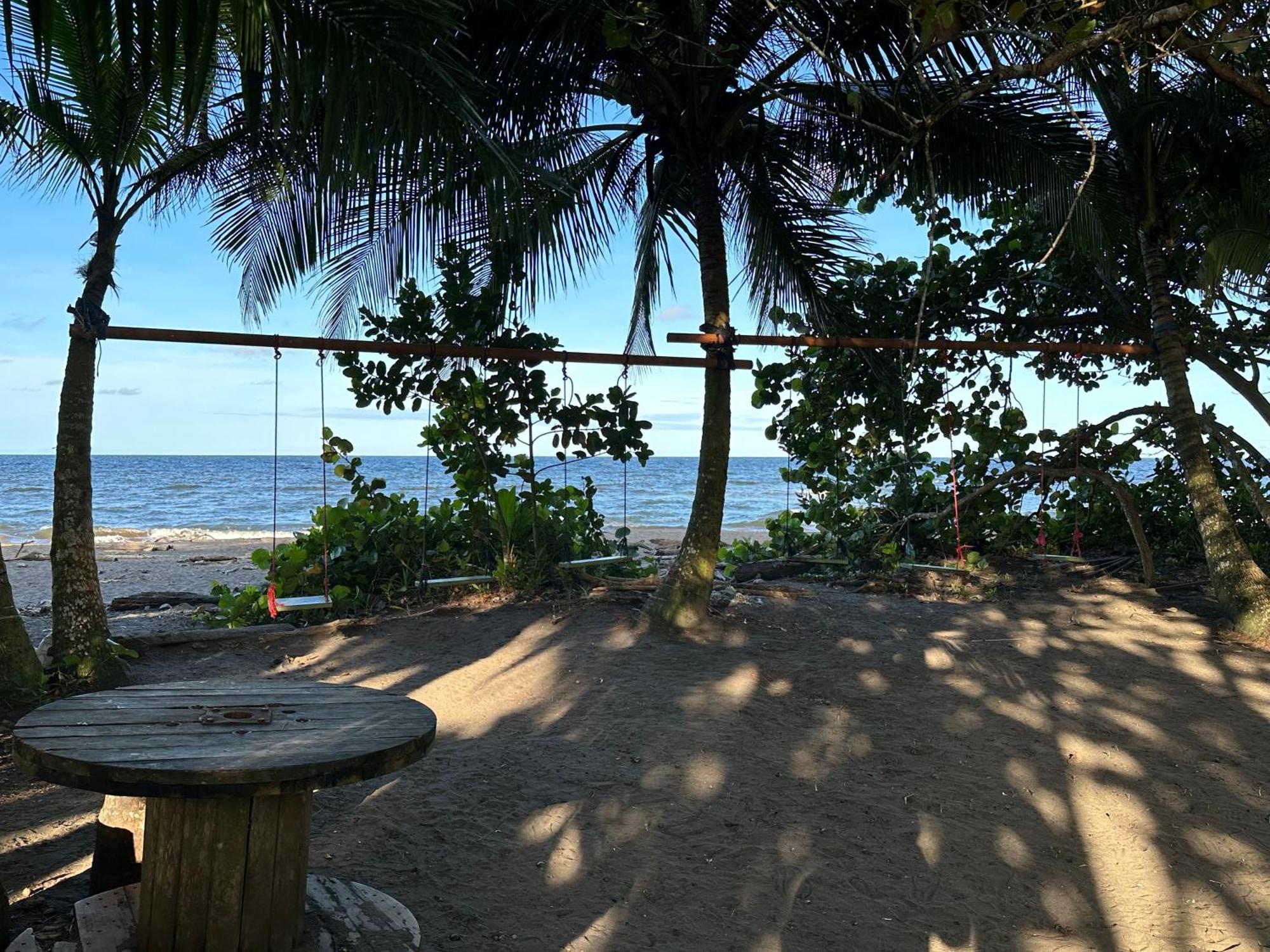 Апартаменты Caribbean View Тортугеро Экстерьер фото