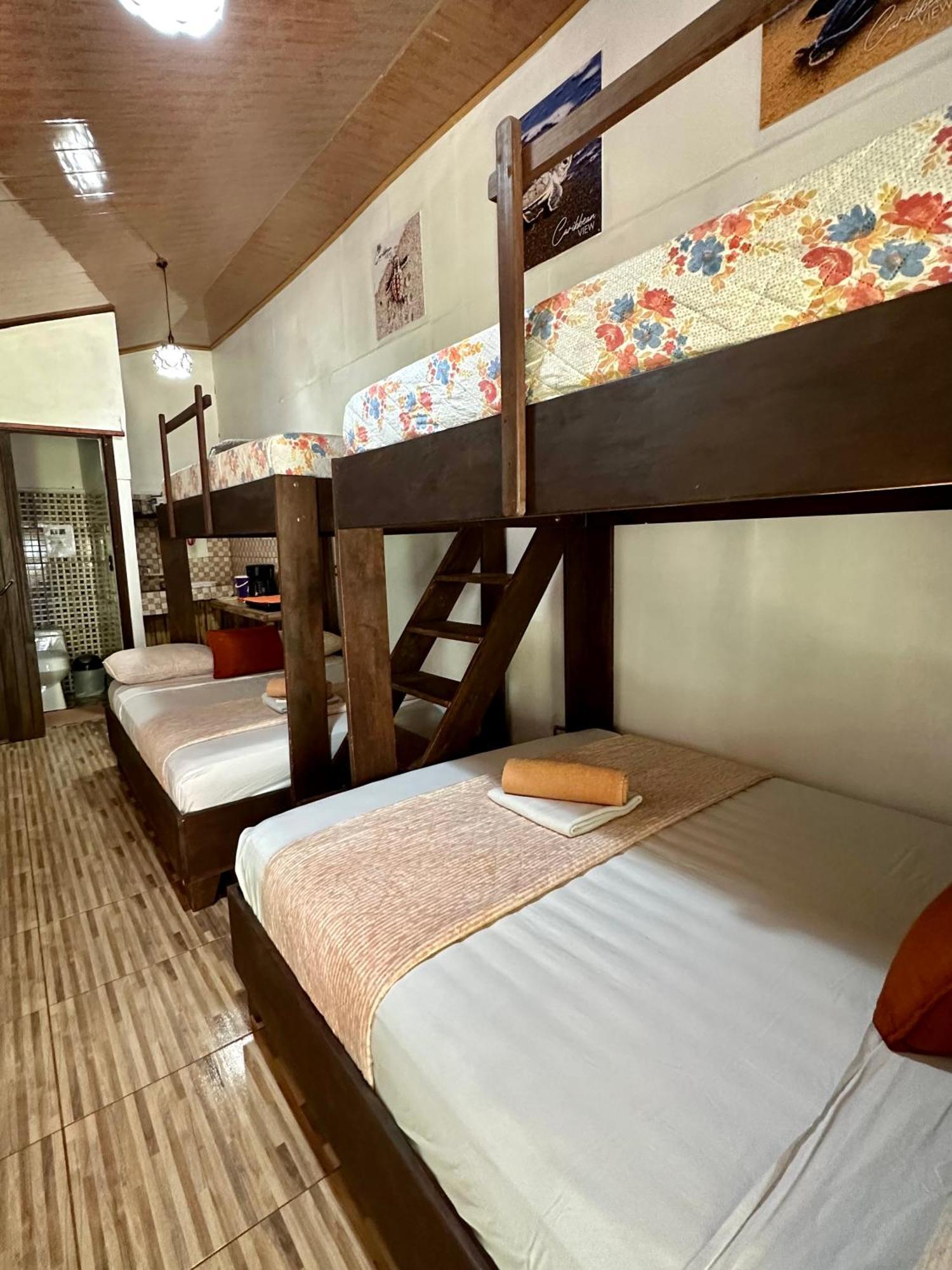 Апартаменты Caribbean View Тортугеро Экстерьер фото